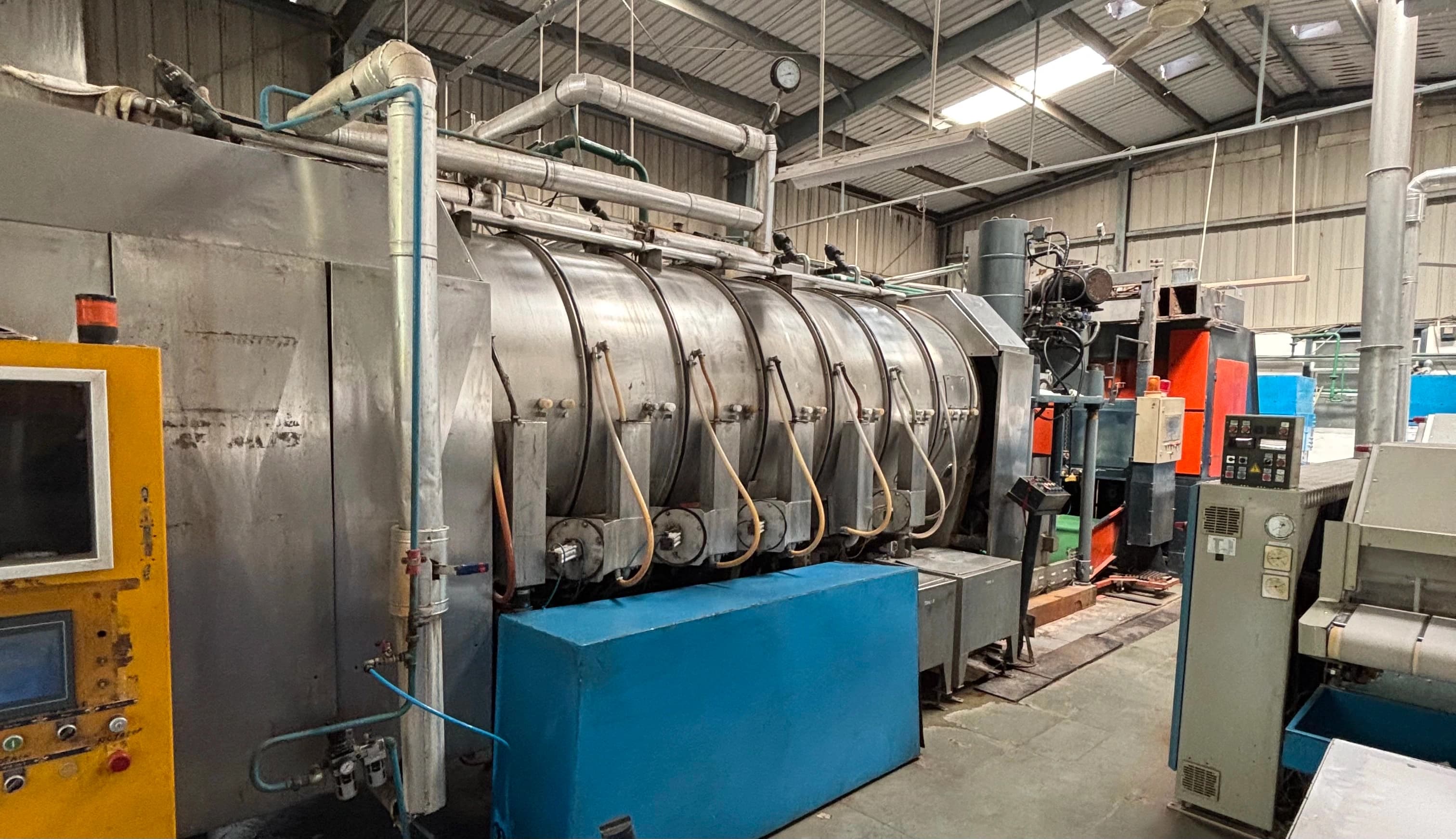Launderaids German tunnel washer with water-saving technology